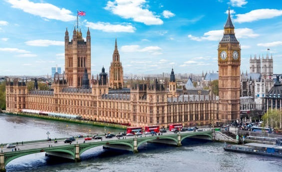 El palacio de Westminster, sede del Parlamento inglés.